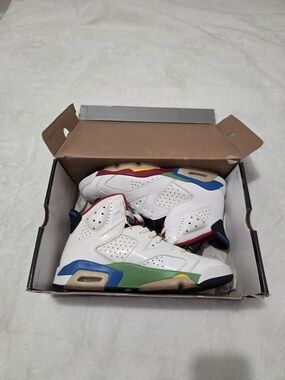 Nike White Multi-Accent Men’s Sneakers